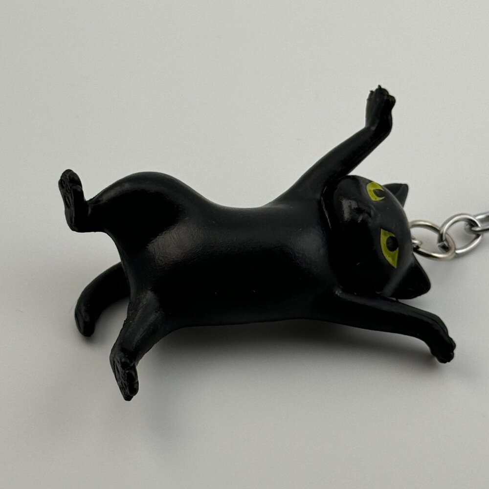 Black cat keychain, new no tags - Picture 7 of 8